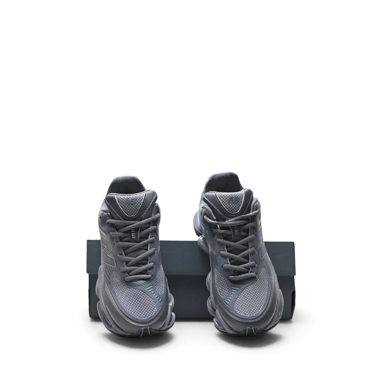Маратонки New Balance 2000 Grey