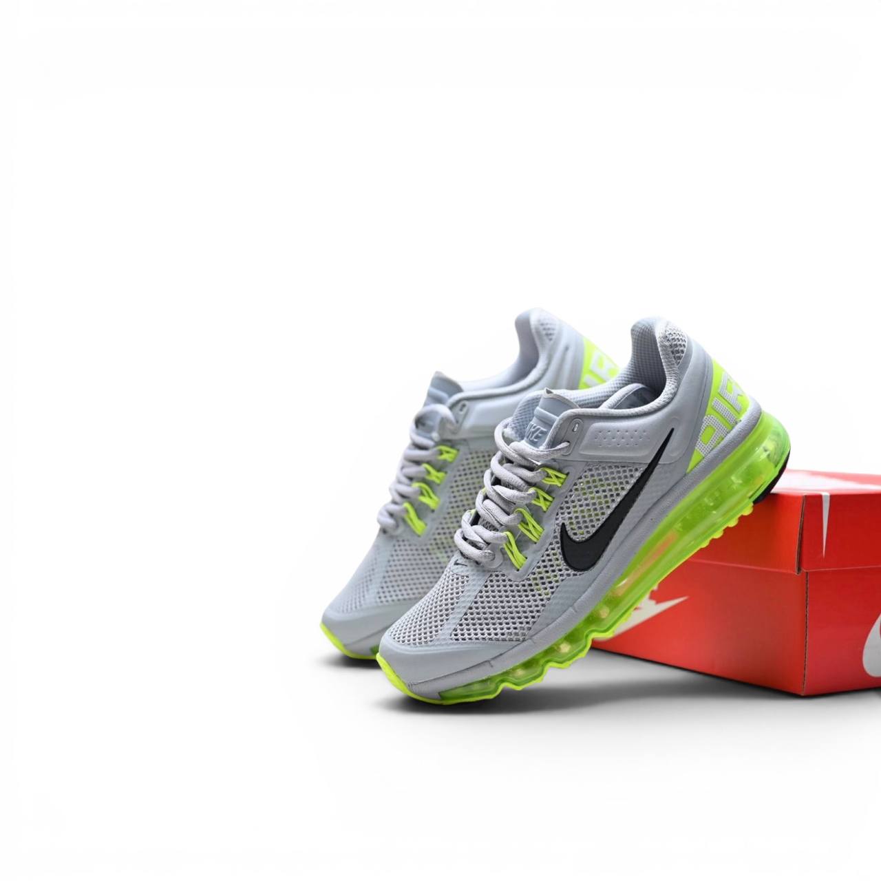 Маратонки Air Max 2013 Wolf Grey Volt