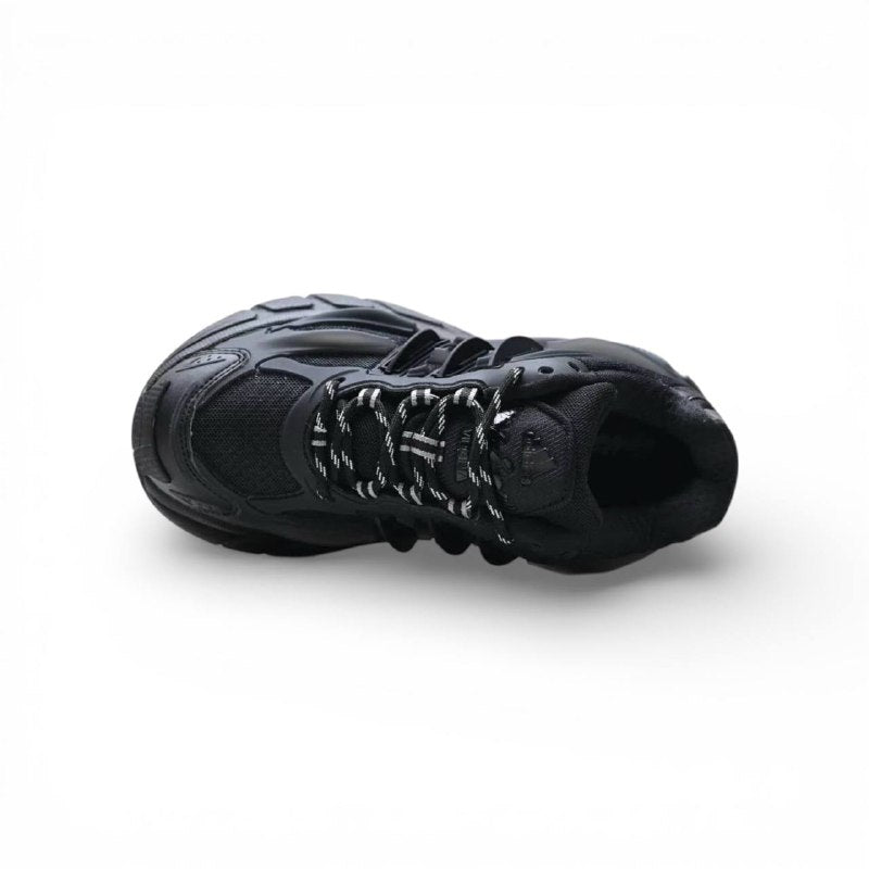 Маратонки Adidas x Pharrell Williams Jellyfish Triple Black