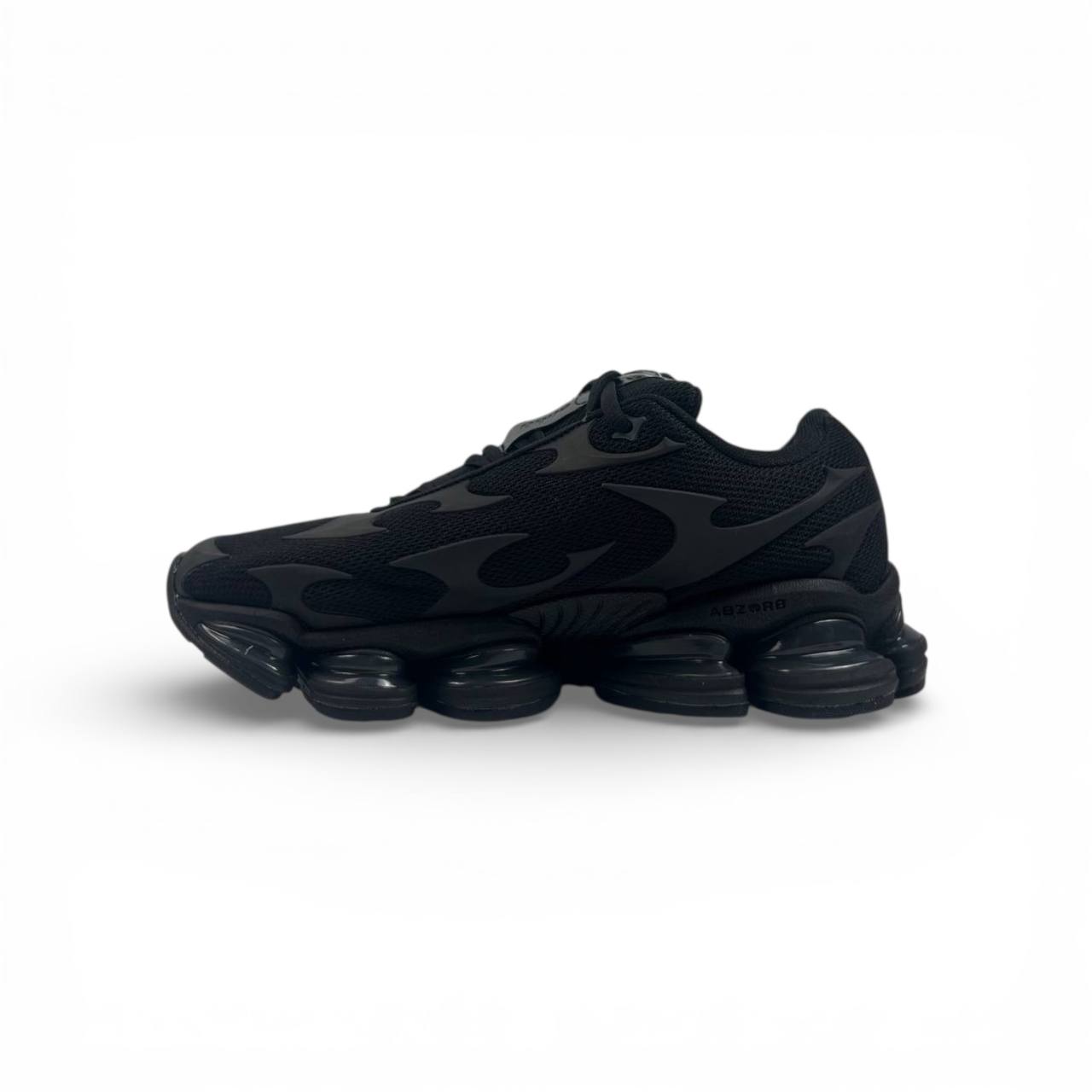 Маратонки New Balance 2000 Triple Black
