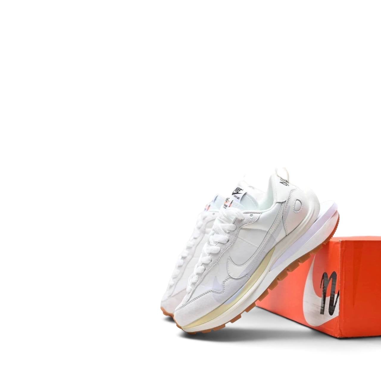 Маратонки Sacai VaporWaffle Sail Gum