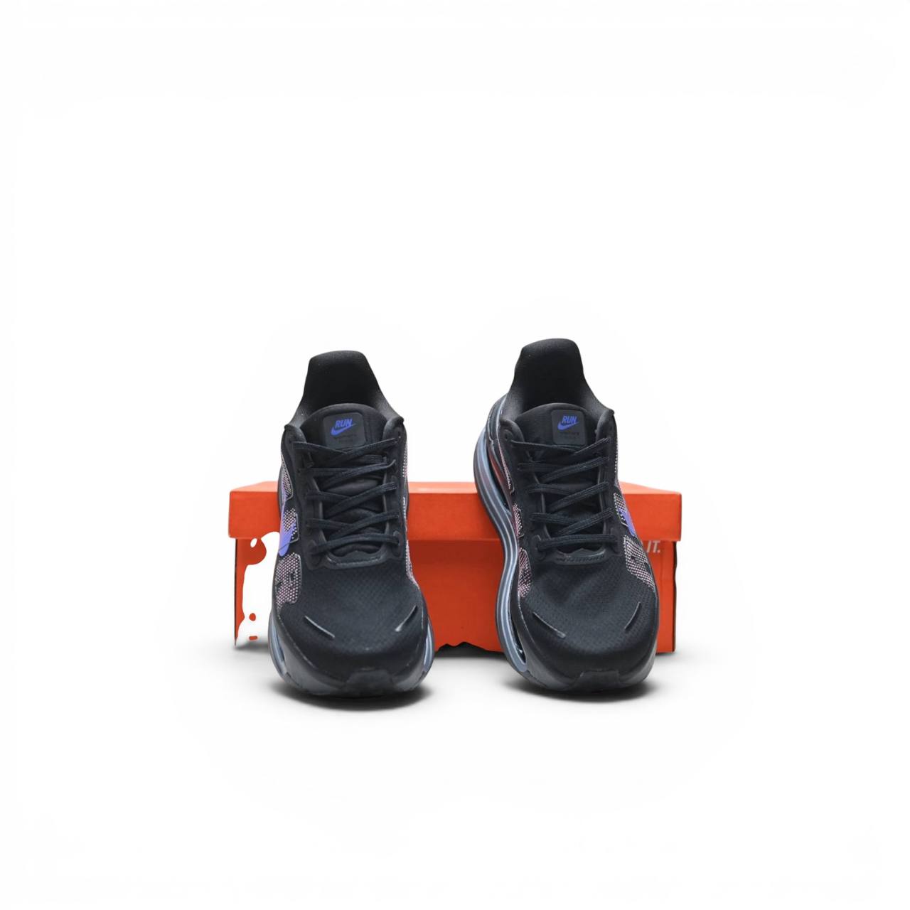 Маратонки Vomero Premium Black