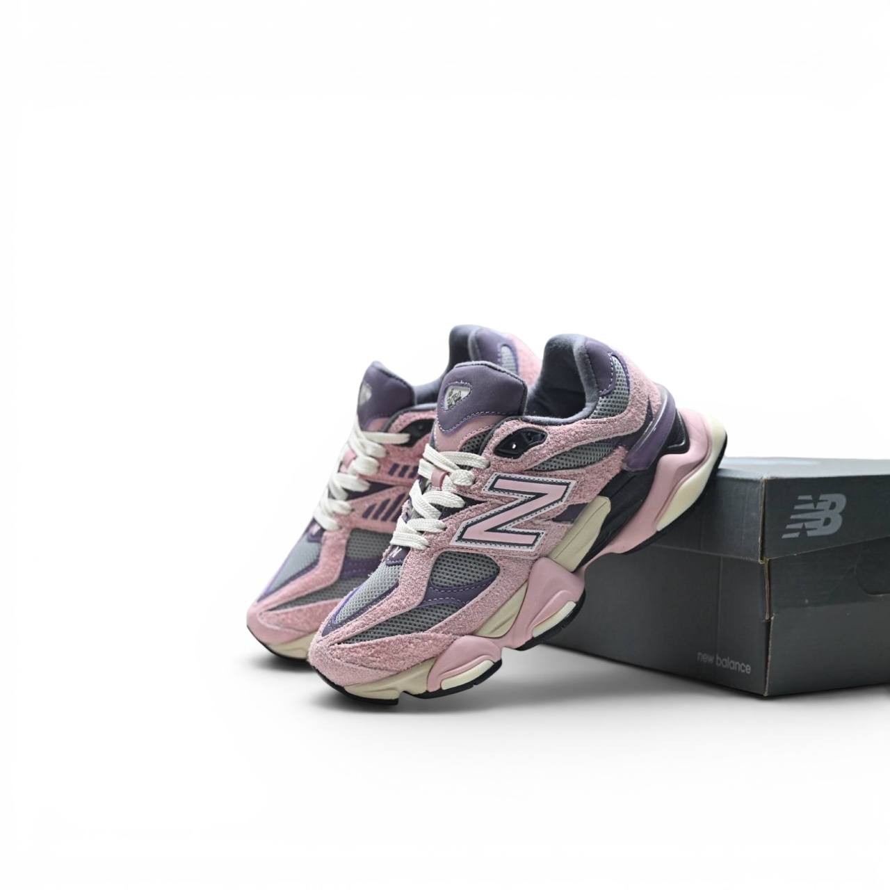 Маратонки NB 9060 Pink/Lavender