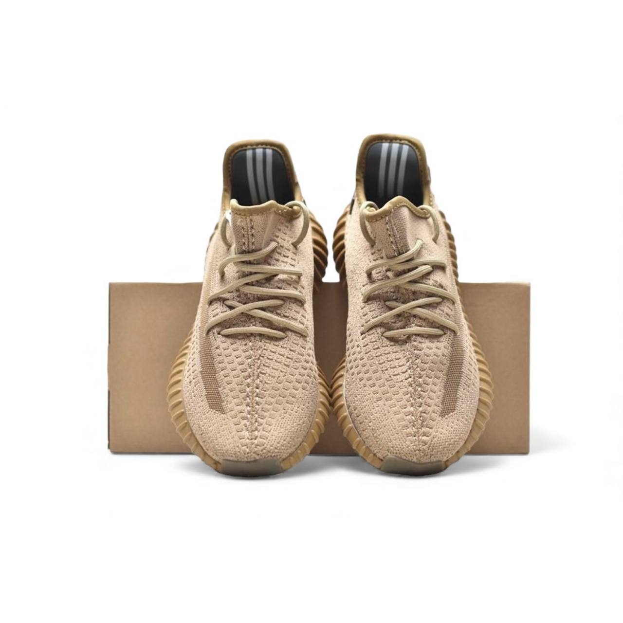 Маратонки Yeezy Boost 350 Earth