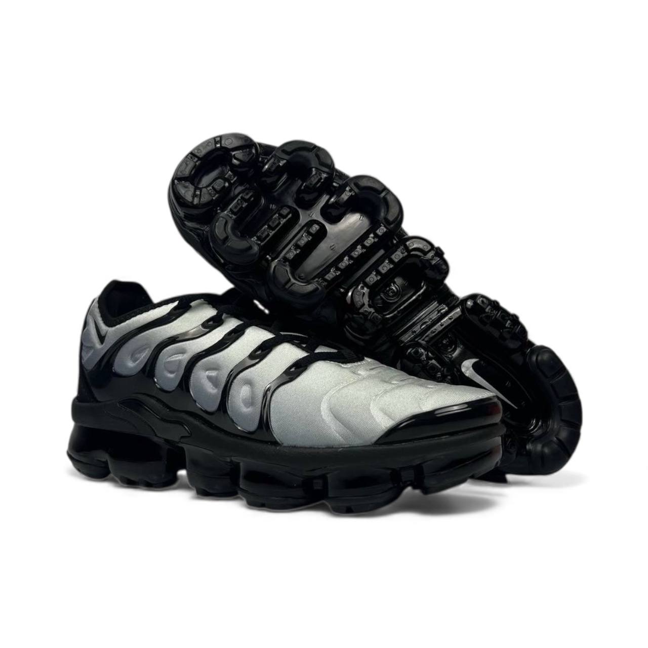 Маратонки Vapormax Plus Grey
