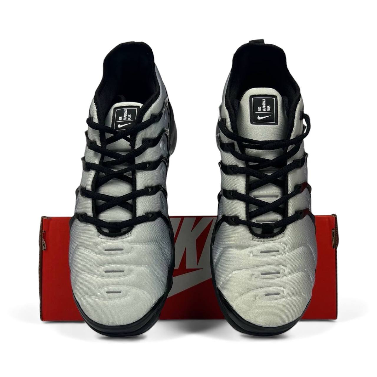 Маратонки Vapormax Plus Grey