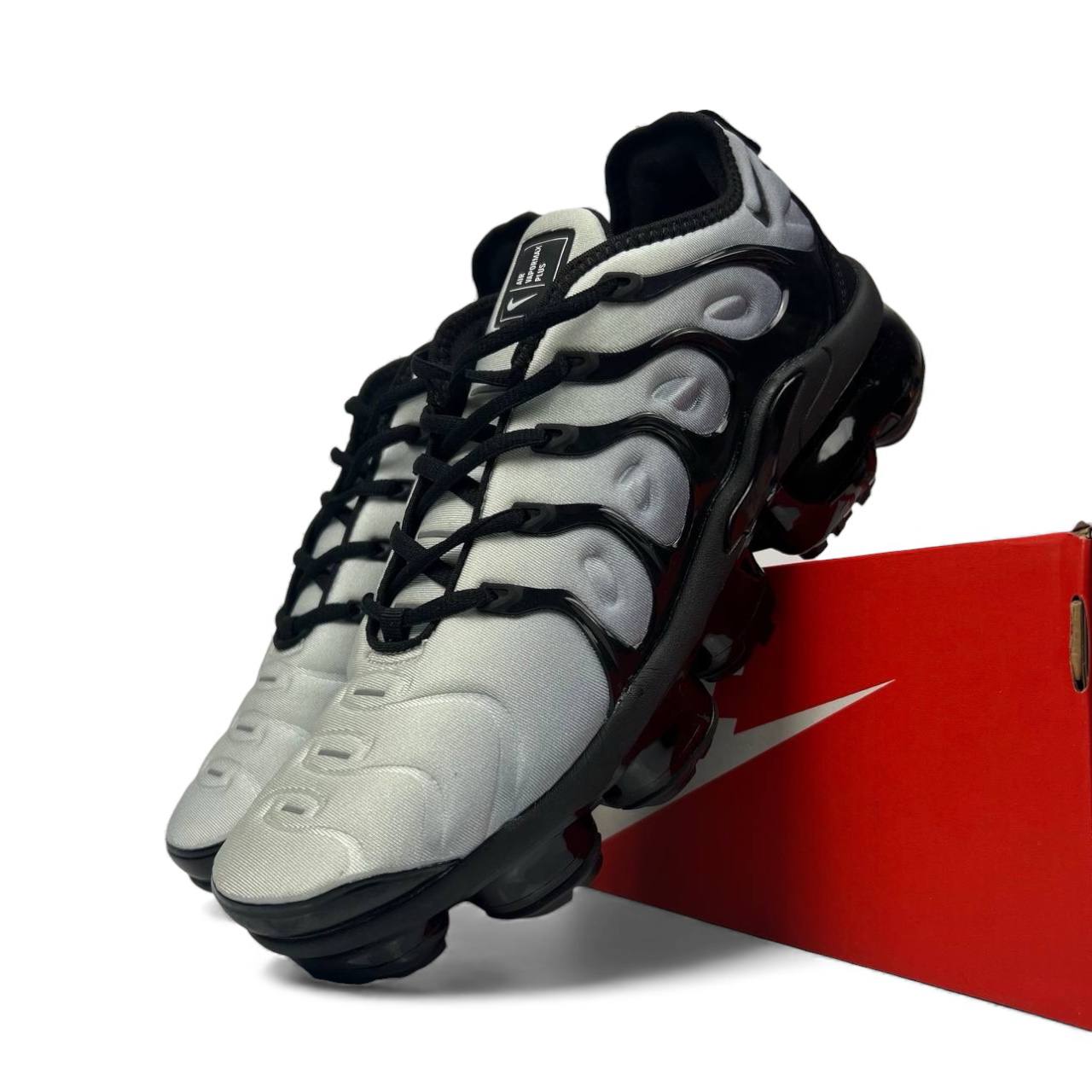 Маратонки Vapormax Plus Grey