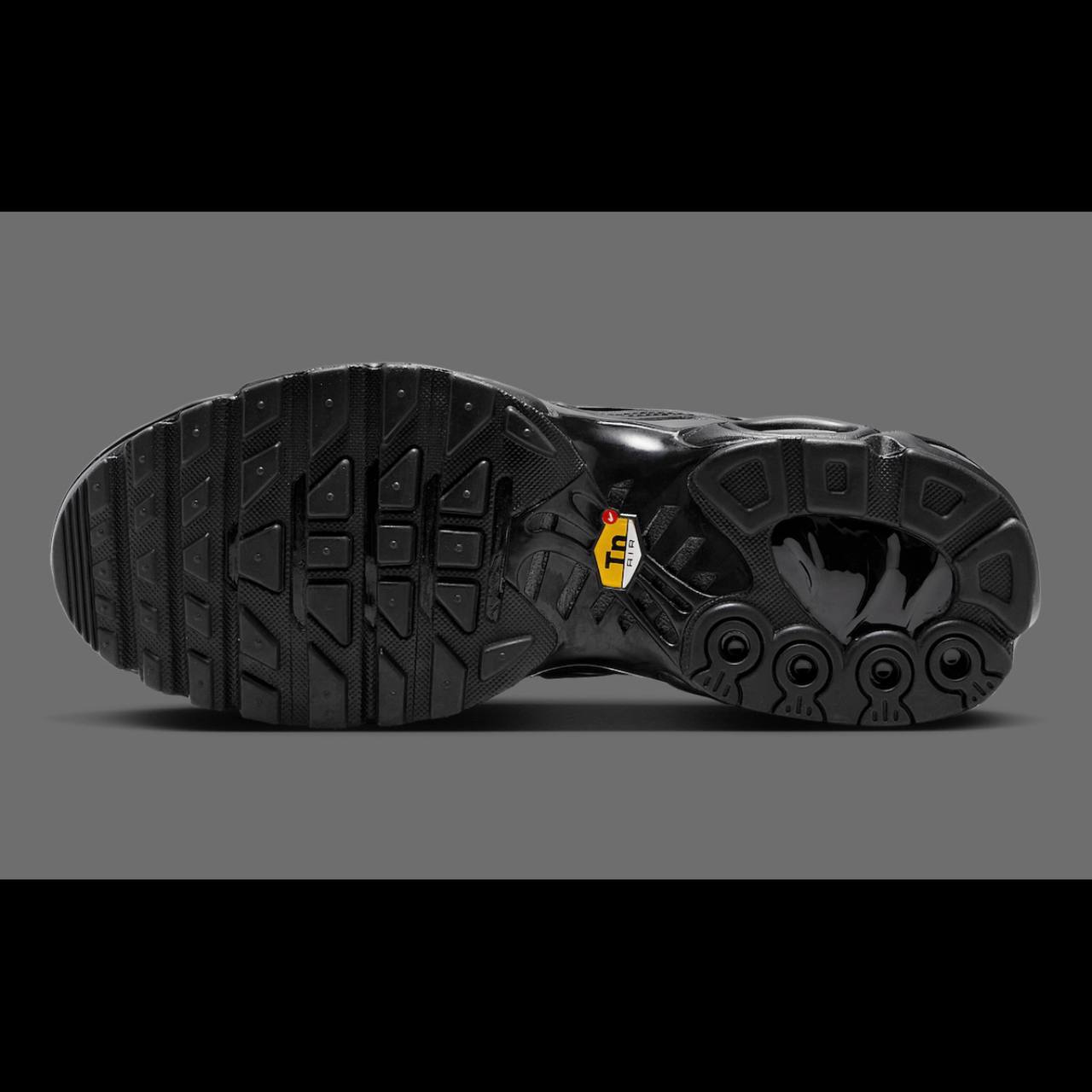 Маратонки Air Max Plus All Black